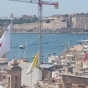 birgu-tower.qawrahotelsmalta.org/