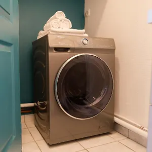apt-balneo-ecran-lcd-literie-160x200.hotels-rhonealpes.com/
